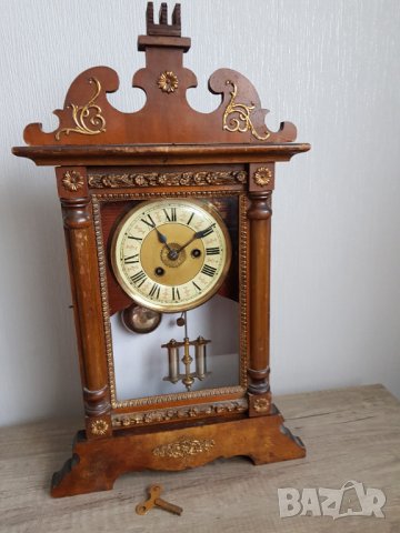 Стар настолен механичен часовник, снимка 10 - Антикварни и старинни предмети - 37485790