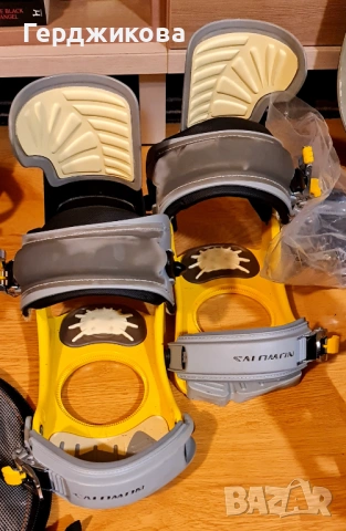 Сноуборд Morrow с два чифта автомати, снимка 3 - Зимни спортове - 53048466