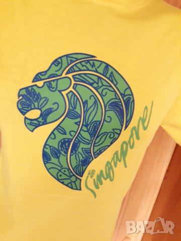Ярко жълта тениска с лъв С, снимка 2 - Тениски - 32856388