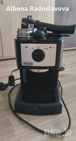 Кафемашина DeLonghi, снимка 5 - Кафемашини - 53218502