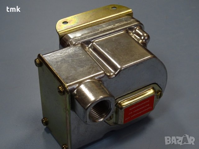 пресостат DELAVAL Barksdale D2T-D150SS, снимка 7 - Резервни части за машини - 33340439