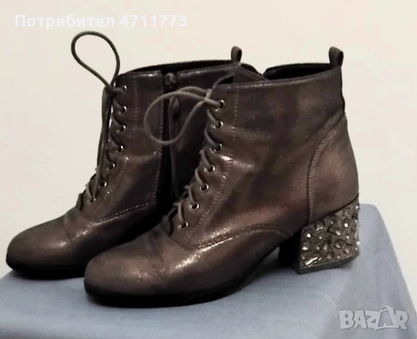 Дамски боти 