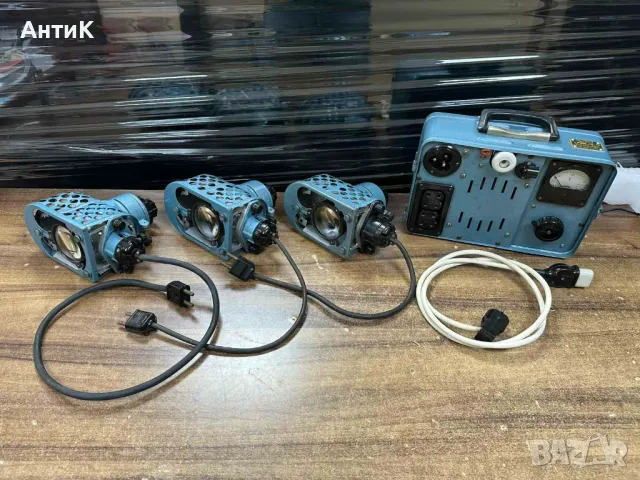 Соц Сценично Теадрално Осветление Прожектор, снимка 2 - Антикварни и старинни предмети - 49660265