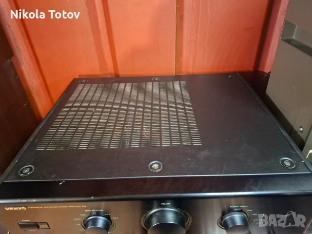 Продава се усилвател Onkyo A-8850. , снимка 2 - Ресийвъри, усилватели, смесителни пултове - 52683202