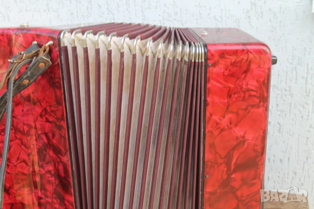 Акордеон ''Weltmaister Stela'', снимка 12 - Акордеони - 51195274