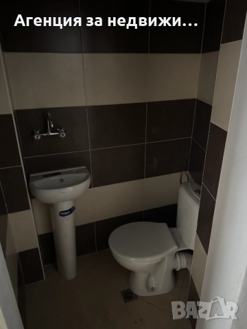 Продава се търговско помещение на ТОП локация – гр. Гоце Делчев, снимка 3 - Магазини - 52468523