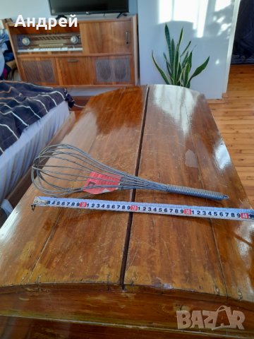 Стара яйцеразбивалка, снимка 4 - Други ценни предмети - 35571173