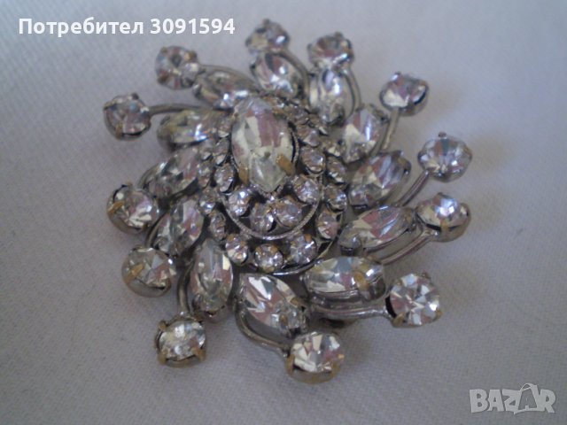 1930 г Арт деко брошка , снимка 5 - Антикварни и старинни предмети - 36821944