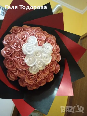 Букети от сатенени рози , снимка 8 - Изкуствени цветя - 49052734