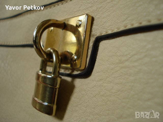 Продавам дамска чанта, снимка 2 - Чанти - 28035910