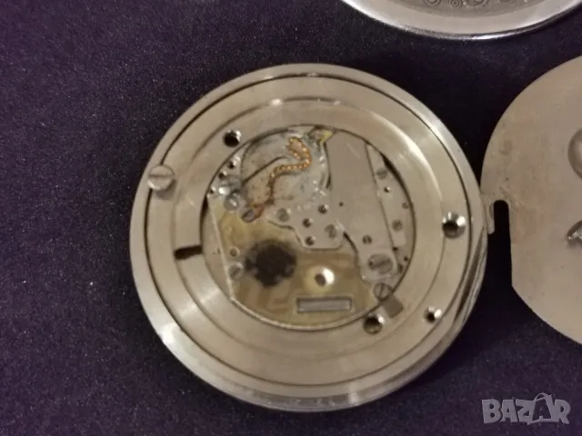 МЪЛНИЯ QUARTZ , снимка 6 - Антикварни и старинни предмети - 49562528