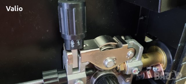 Синергичен телоподаващ апарат с два шланга MIG-250AL за алумини, снимка 7 - Други инструменти - 38091630