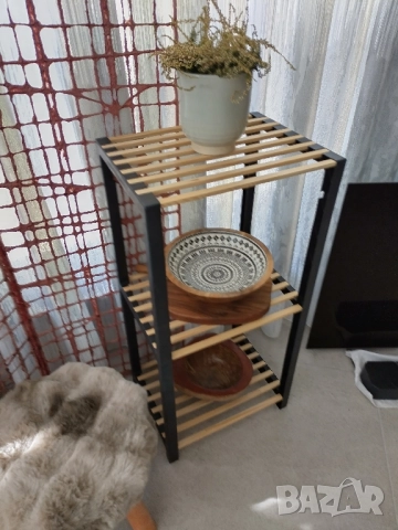дървена етажерка на 3 нива от Швеция, снимка 4 - Секции и витрини - 51893963