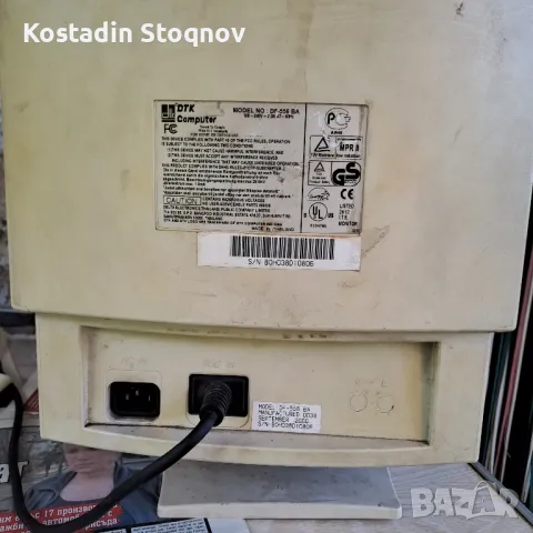 Монитор за компютър, снимка 2 - Монитори - 50336081