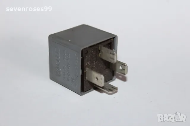 Реле VW Audi 373 8d0951253a, снимка 2 - Части - 48835606