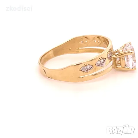 Златен дамски пръстен 3,48гр. 14кр.проба:585 размер:64 модел:4098-4, снимка 2 - Пръстени - 48596178