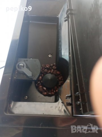 Продавам кафемашини внос от Германия робот пълен автоат  DELONGHI PERFEKTA CAPPUCCINO с кана, снимка 16 - Кафемашини - 27506063