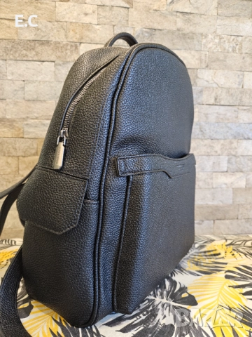 Раница Diana & Co, снимка 3 - Раници - 52942656