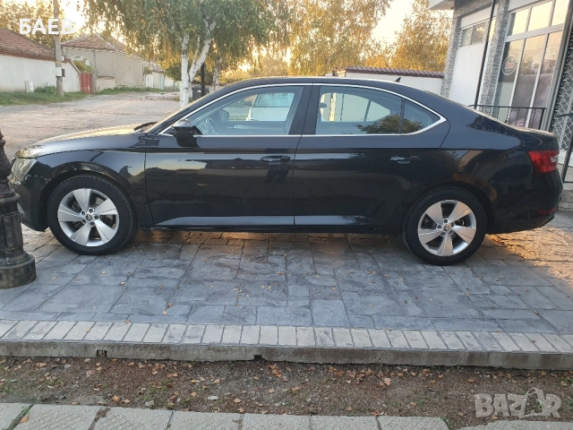 шкода суперб, снимка 5 - Автомобили и джипове - 52256776