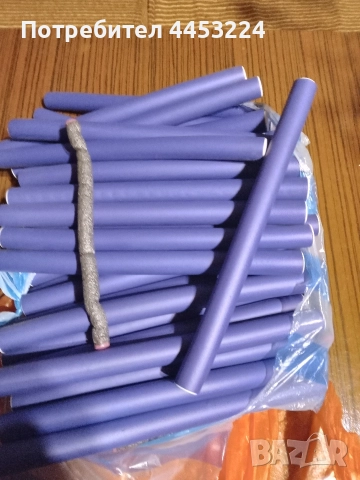 Купички ,четки, пелерини за боядисване на коса,поставка за фризьорски четки и ролки за коса , снимка 11 - Фризьорски принадлежности - 51848071