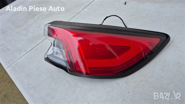 Заден десен стоп на калника Ford Kuga година 2019 2020 2021 2022 2023 код LV4B-13404-BF, снимка 4 - Аксесоари и консумативи - 52836677