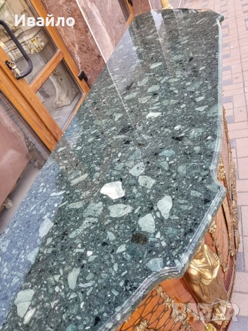 Феноменален шкаф в стил Луй XV, снимка 7 - Шкафове - 52494785