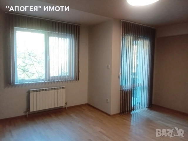 ИЗИСКАН, Просторен трети етаж, Център гр. Пловдив - 270 кв.м с възможност за ГАРАЖ под наем, снимка 16 - Апартаменти - 52086131