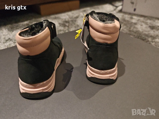 Чисто нови детски боти PONKI от естествена кожа черно и розово – №25, снимка 4 - Детски боти и ботуши - 53484827