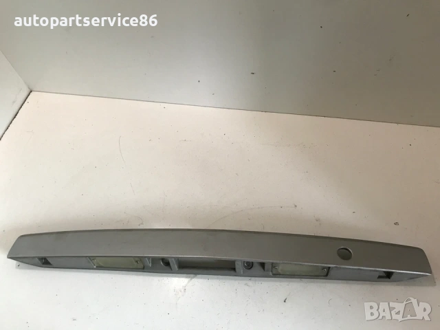 Номерна табела на заден капак заден за KIA Sorento 2.5 CRDi (2002-2006) 92500-3E0