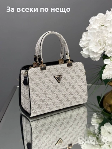 Guess Дамска Чанта - Налични Различни Цветове Код E867, снимка 14 - Чанти - 51752419