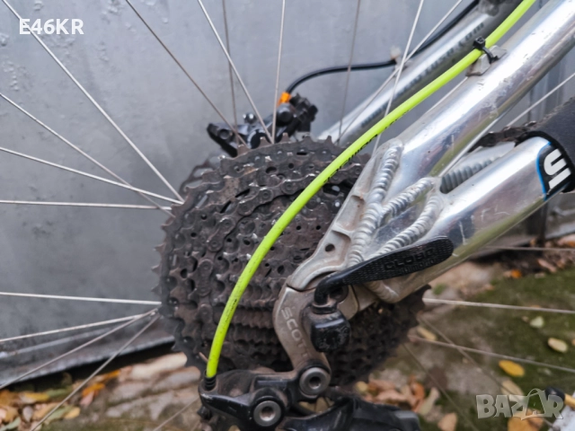 Продавам карбонов велосипед Scott Team Issues 26 цола Мекица, снимка 13 - Велосипеди - 52322914