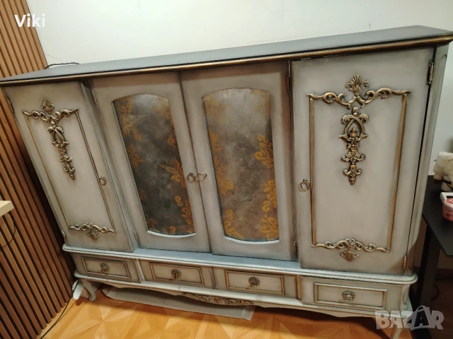 Масивен бароков бюфет Луи 15, снимка 2 - Антикварни и старинни предмети - 53123338