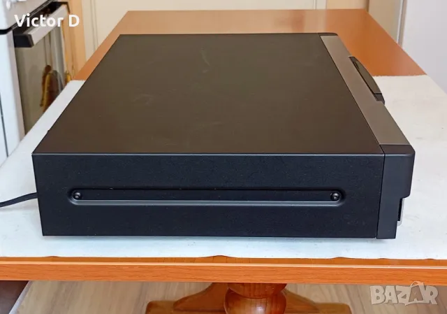 GRUNDIG FINE ARTS CF 4 -Триглав касетен дек, снимка 9 - Декове - 49811887