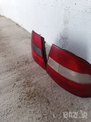 Опел Вектра стопове и мигачи  Opel, снимка 2 - Части - 43938576