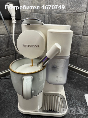 Type:ES10W Delonghi nespresso lattissima One, white 2023, снимка 7 - Кафемашини - 52677052
