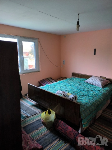 Продавам здрава двуетажна тухлена къща в село Дянково, снимка 4 - Къщи - 52822497