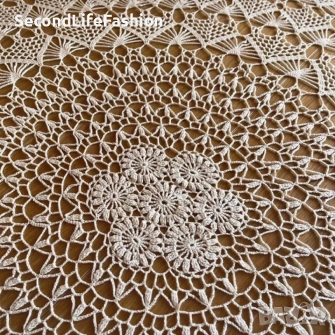 Ретро ръчно плетена кухненска покривка, кръгла,160 см екрю, ретро, ​​ръчна изработка една кука , снимка 4 - Покривки за маси - 52817116