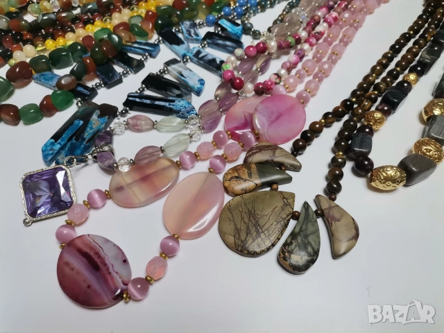 САМО 50 Евро!!! 23 БРОЯ гердани и колиета от натурални камъни, снимка 3 - Колиета, медальони, синджири - 53343605