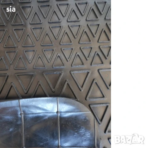 Универсални стелки за кола, гумени , снимка 2 - Аксесоари и консумативи - 36108471