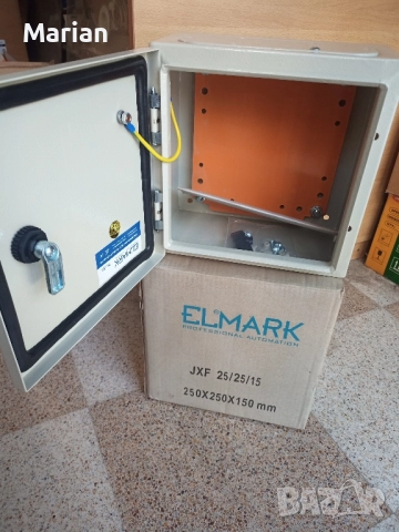 Метално табло, кутия, Ел.табло. 25/25/15 ; 40/60/20, снимка 2 - Други - 51838829