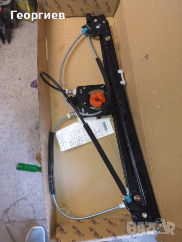 Стъклоповдигач Рено Еспейс4, снимка 2 - Части - 52030595