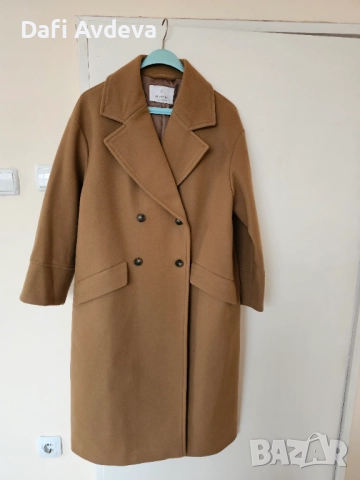Ново палто на Stradivarius, снимка 5 - Палта, манта - 51757772