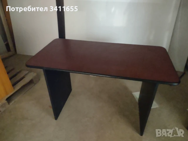 Продавам бюро и скрин, снимка 2 - Бюра - 51296519