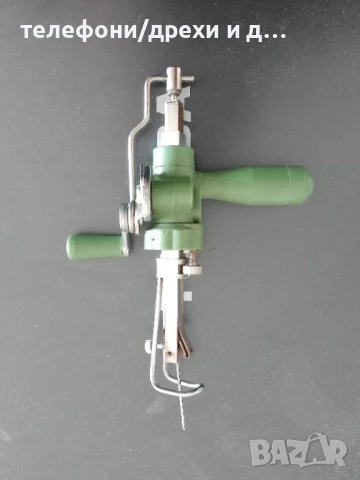 Професионална машинка за шиене