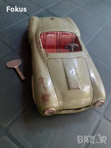 Стара метална германска количка Mercedes с механизъм - рядка