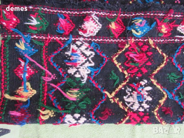 Ръчно изработена с вълнени конци възглавница от 30-те г.ХХ в, снимка 11 - Антикварни и старинни предмети - 32506135