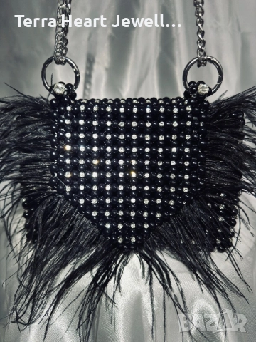 Чанта от пера перли и кристали, снимка 15 - Чанти - 52061060