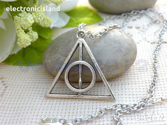 Колие Хари Потър Harry Potter Triangle Даровете на смъртта, снимка 9 - Колиета, медальони, синджири - 28621720