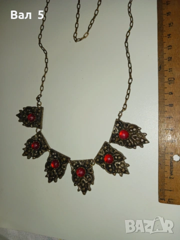 Стар нагръден накит възрожденски тип