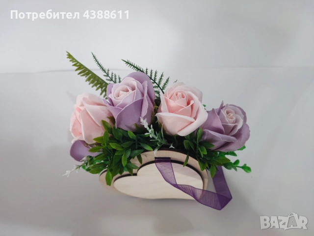 Кошничка сърце с гравирано лично послание и сапунени рози, снимка 6 - Изкуствени цветя - 53425262